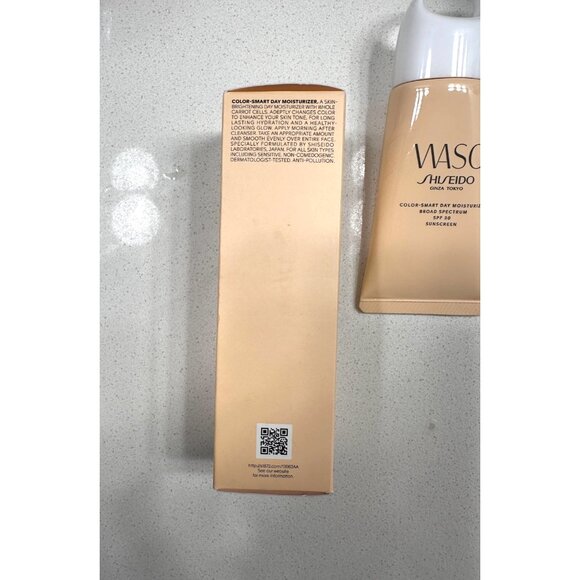 Shiseido WASO Color Smart Day Moisturizer SPF 30 1.8 oz/50ml Sealed NIB - Picture 7 of 8